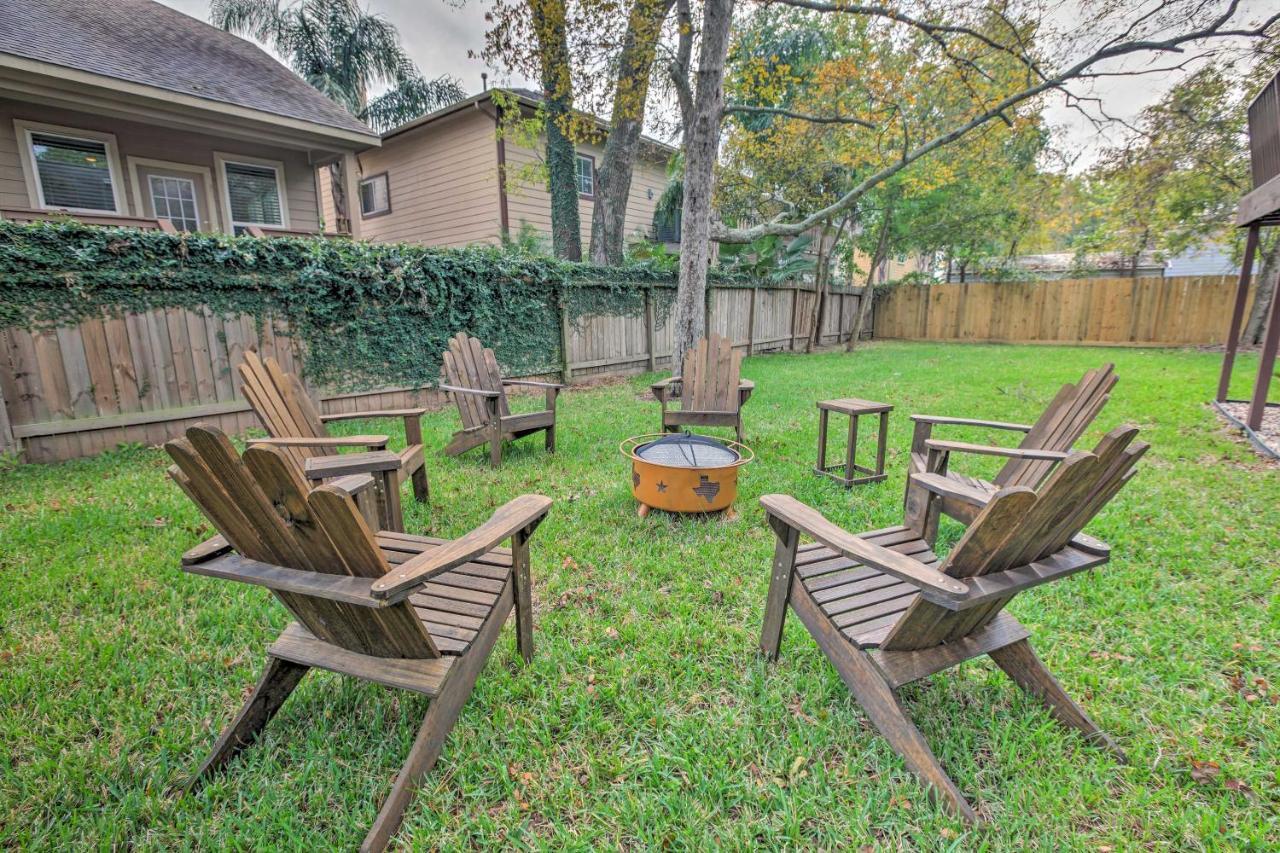 Spacious Kemah Clear Lake Home With Porch And Fire Pit Bagian luar foto